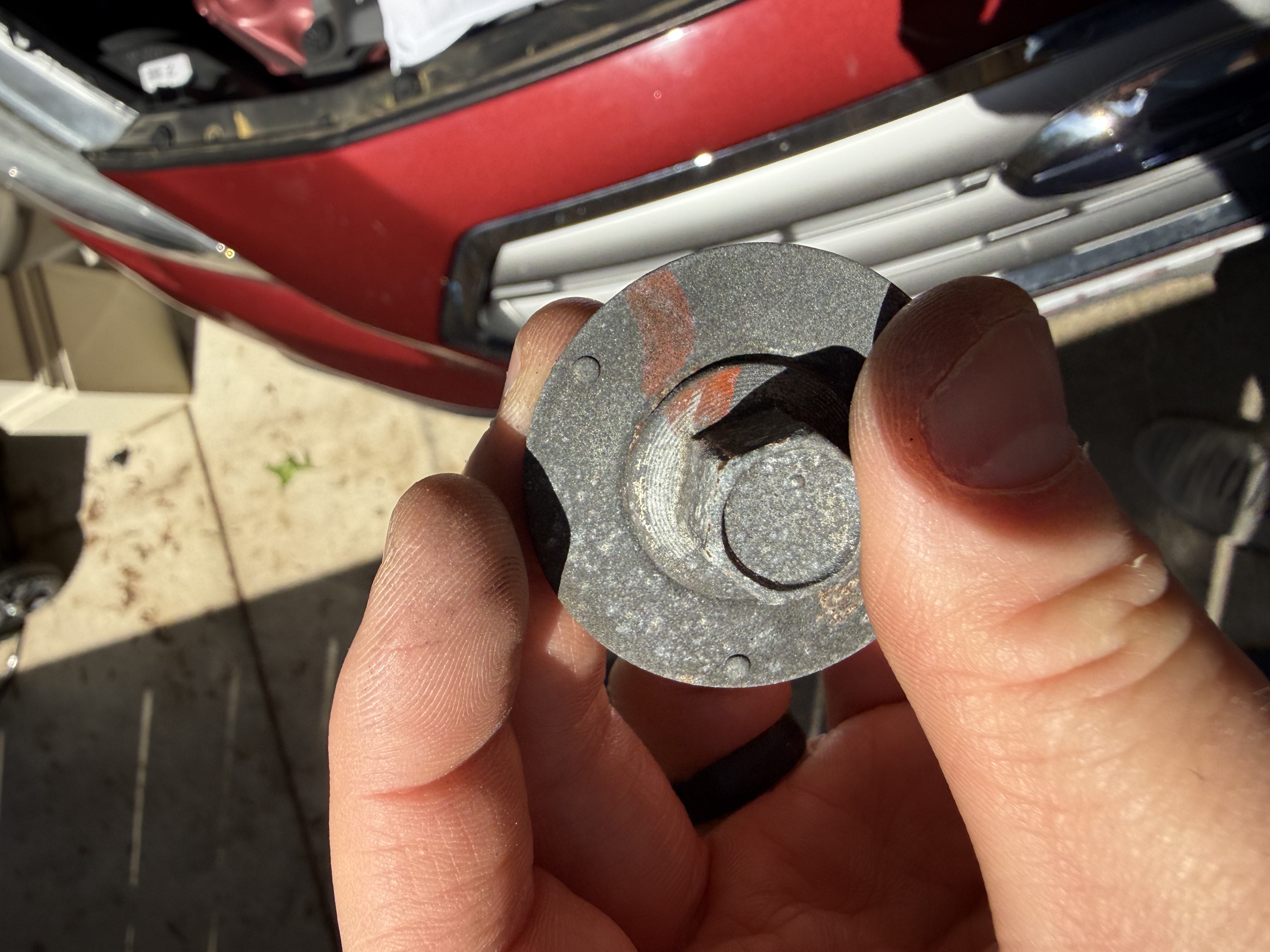 Cover plate orientation on old bolt